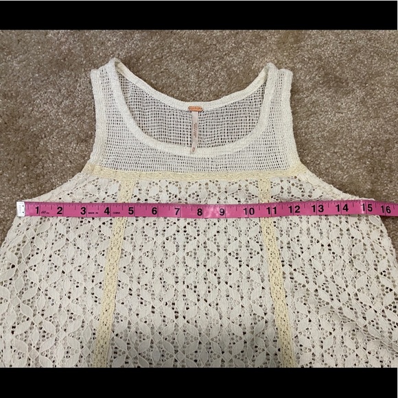 Free People XS Ivory Crew Neck Sleeveless - Picture 5 of 7